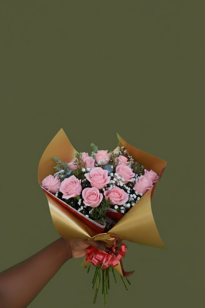 Ramo de 12 Rosas – Un clásico para sorprender