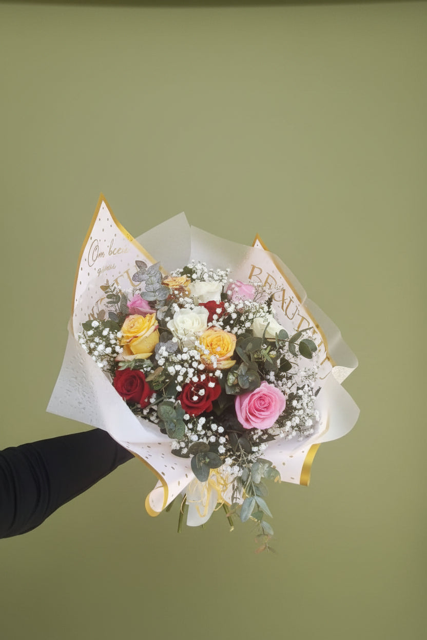 Ramo de 12 Rosas – Un clásico para sorprender
