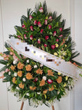 Corona Fúnebre con Detalle de Rosas