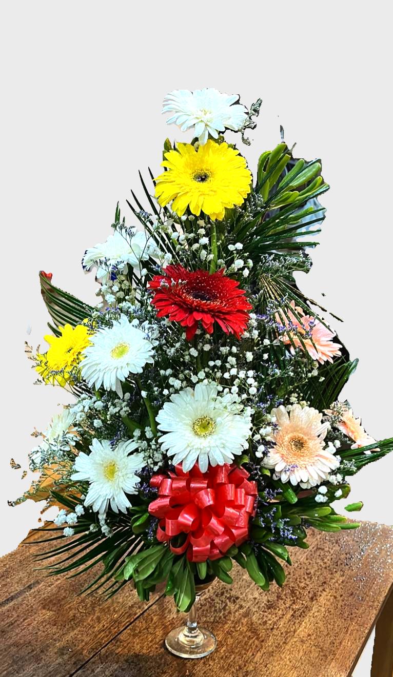 Arreglo Floral en Copa con Gerberas